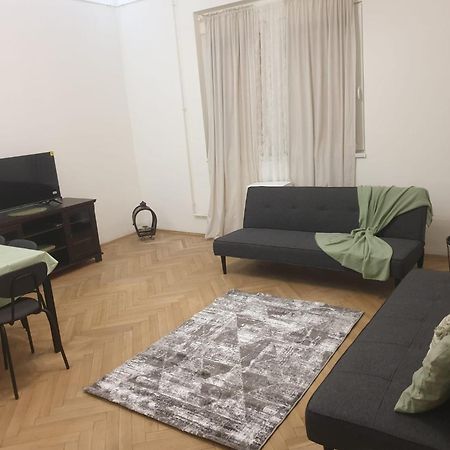 M&Ns Apartment Budapest Luaran gambar